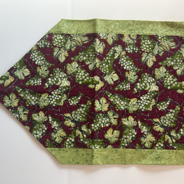 Grapes and Vine Table Runner